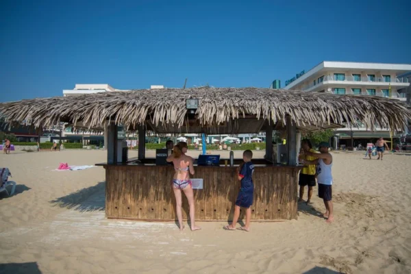 evrika-bars-beach-bar-2