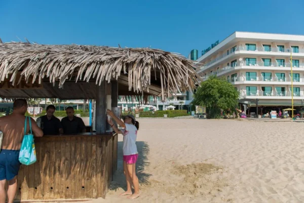 evrika-bars-beach-bar-3