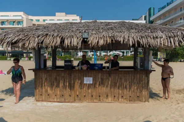 evrika-bars-beach-bar-4