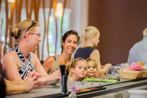 evrika-bars-lobby-bar-4